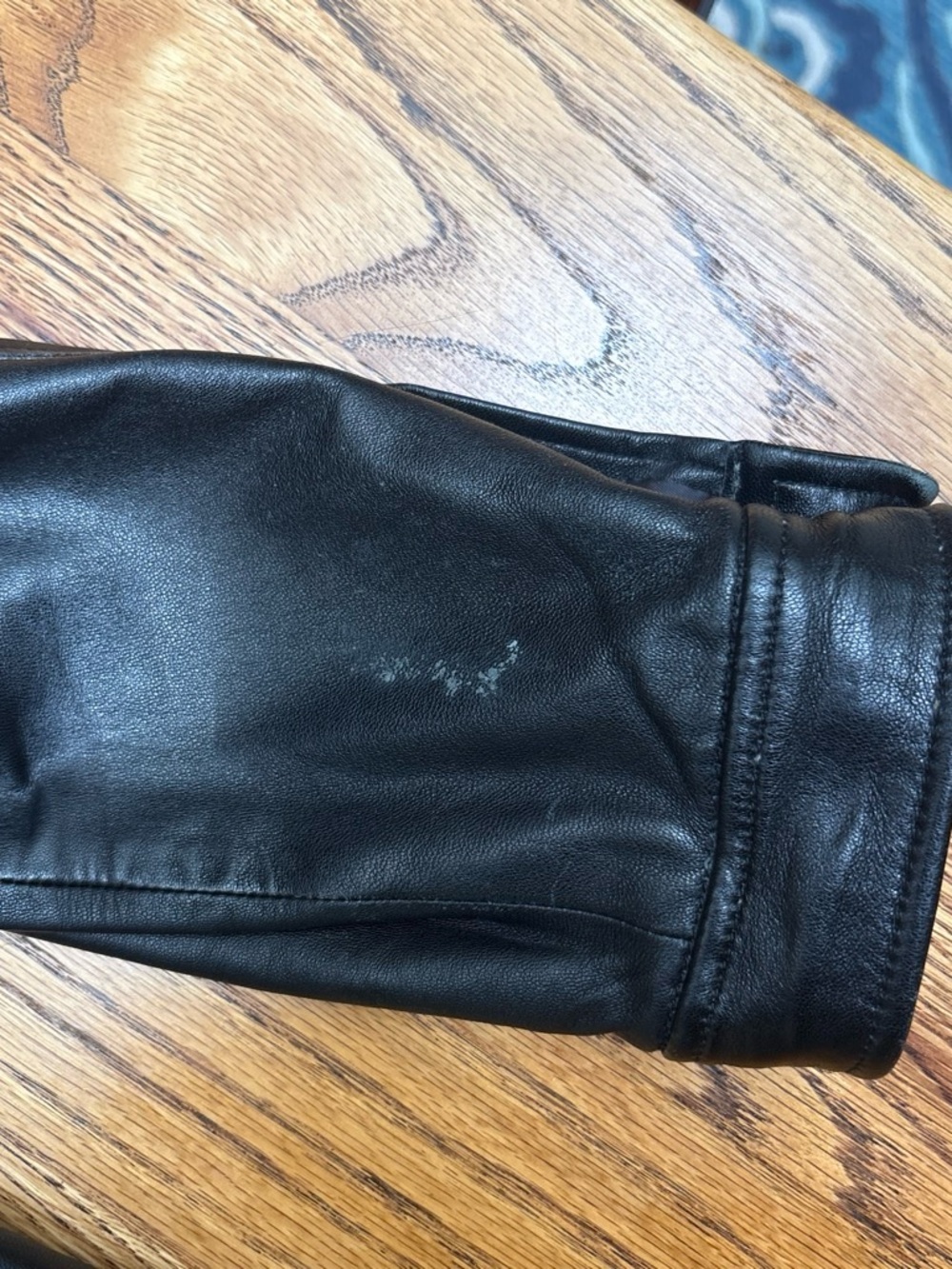 leather jacket - Picture 5 of 6